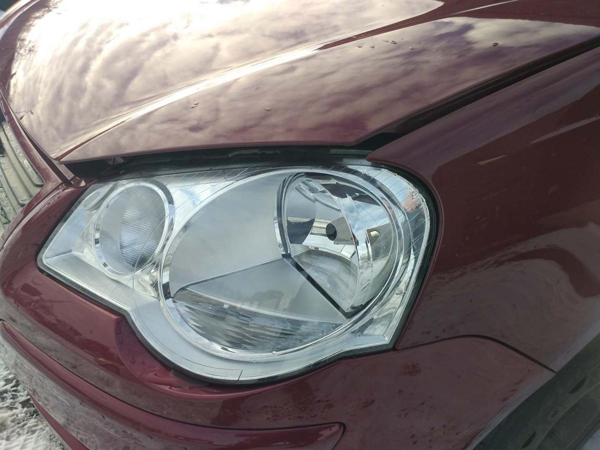 VW Polo 9N3 original Scheinwerfer vorn links Halogen Bj.2005